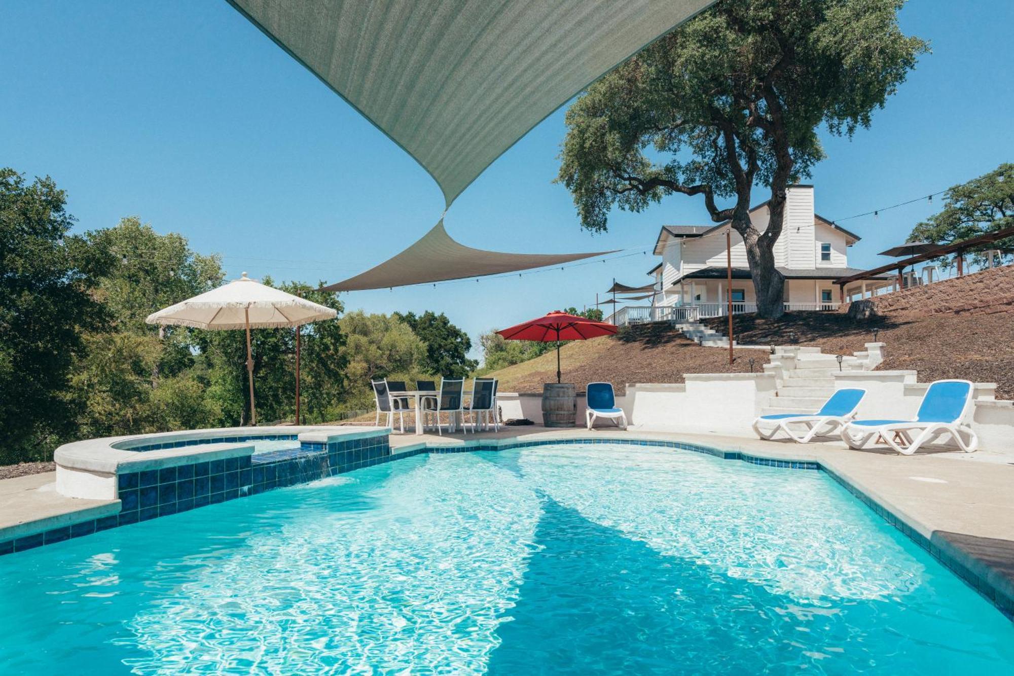 Wine Country Modern Farmhouse With Heated Pool, Hot Tub, Cybertruck Пасо-Роблес Екстер'єр фото
